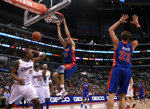 Νέα ήττα για τοιυς Λέικερς με τον Κόμπε να μετρά 15 πόντους και 7 λάθη!